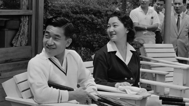 Nhà vua và Hoàng hậu Nhật Bản, mối tình hoàng tộc - thường dân, 60 năm đến đầu bạc và vẫn muốn yêu mãi mãi Nhà vua và Hoàng hậu Nhật Bản, mối tình hoàng tộc - thường dân, 60 năm đến đầu bạc và vẫn muốn yêu mãi mãi